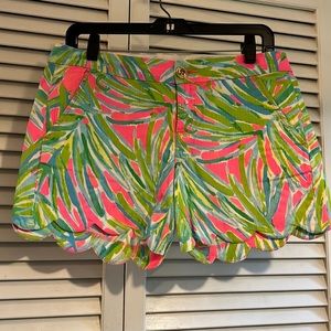 Lilly Pulitzer buttercup shorts